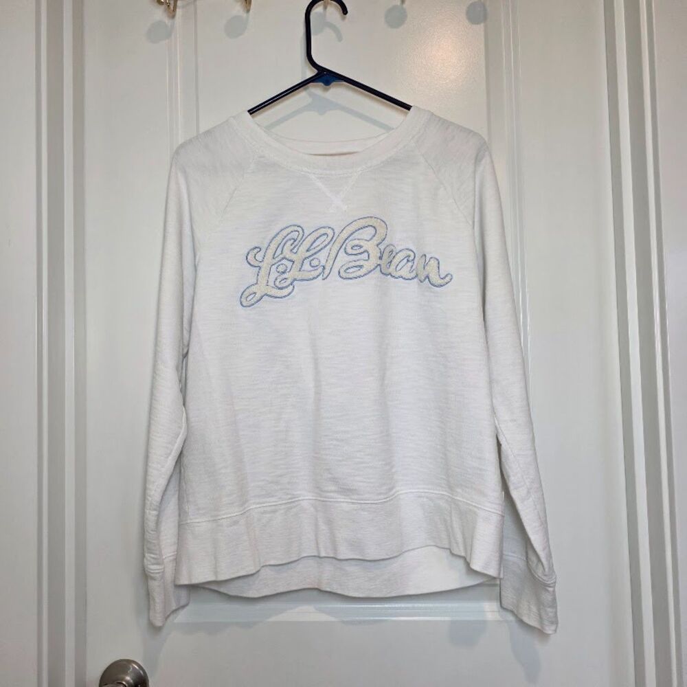 LL Bean Spell Out Pullover Flocked Fits L or XL Preppy Academia Quiet Luxury